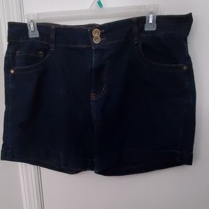 Karen T denim shorts